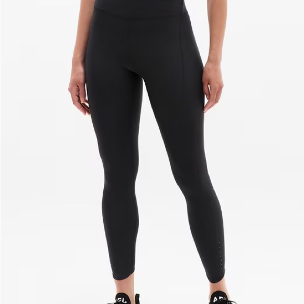 Pacesetter Ultra High Rise 7/8 Legging